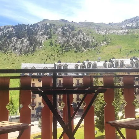 Gran Plaza - Avairent Candanchu. Apartamento Vacacional Apartamento